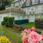 Le Paradou *
